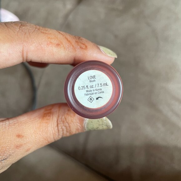 Rare Beauty Soft Pinch Liquid Blush in Love (BNIB / BNWT) - Picture 6 of 6